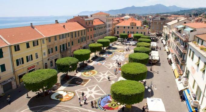 Hotel La Milanese بيترا ليغوري المظهر الخارجي الصورة